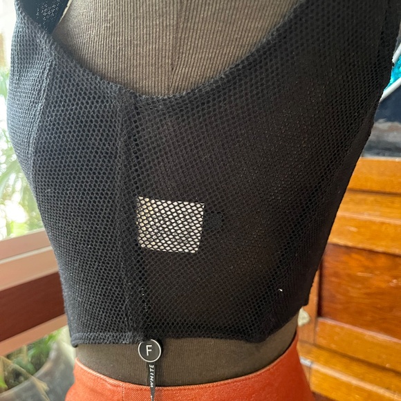 🖤 Black Mesh Zip-Back Corset Crop Top 🖤 - Picture 3 of 5